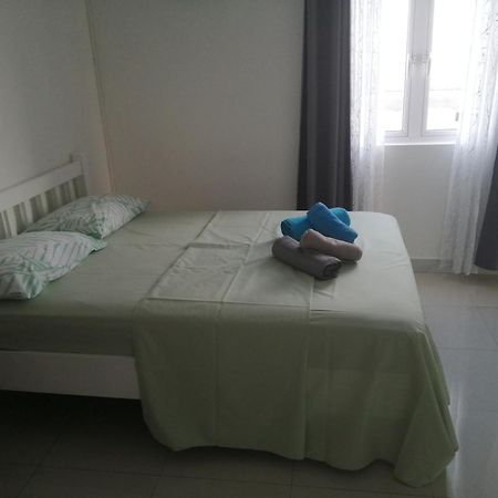 O Bercail Du Sud Chez Jeannette Apartment Saint Gabriel Ngoại thất bức ảnh
